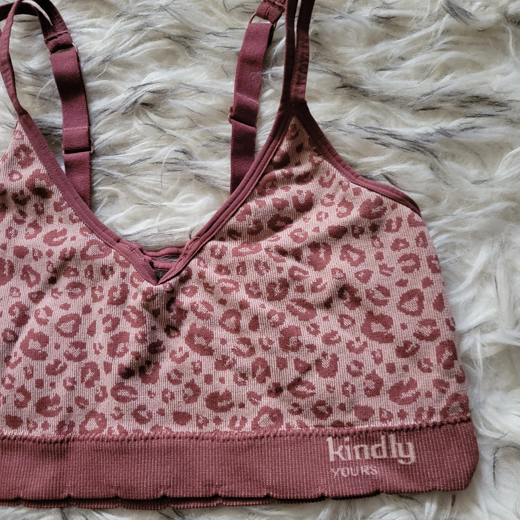 Kindly Pink Cheetah Sports Bra Medium — image 2 of 5